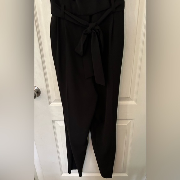 H&M Sleeveless Tuxedo Jumpsuit - Picture 3 of 9